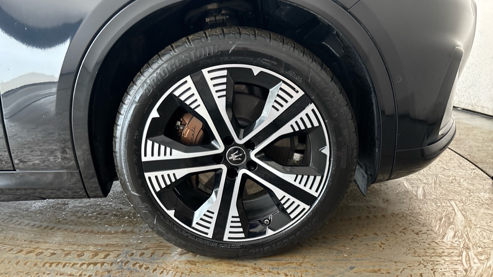 MASERATI GRECALE Image 20