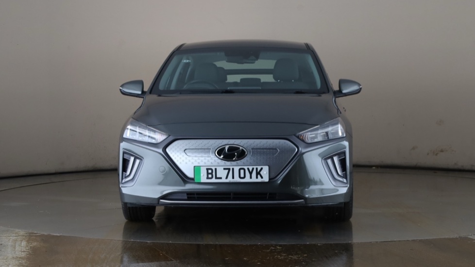 HYUNDAI IONIQ Image 8