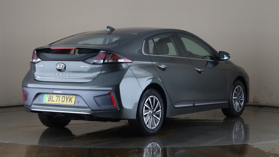 HYUNDAI IONIQ Image 5