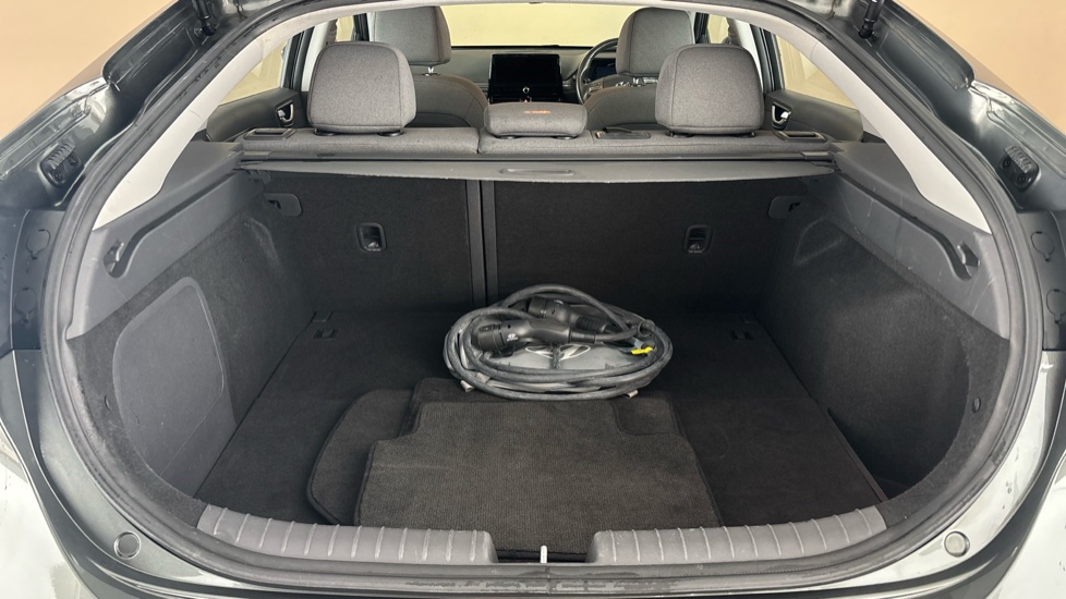 HYUNDAI IONIQ Image 15
