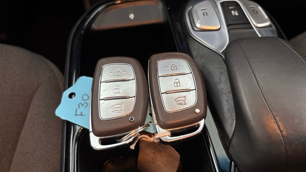 HYUNDAI IONIQ 2 keys available