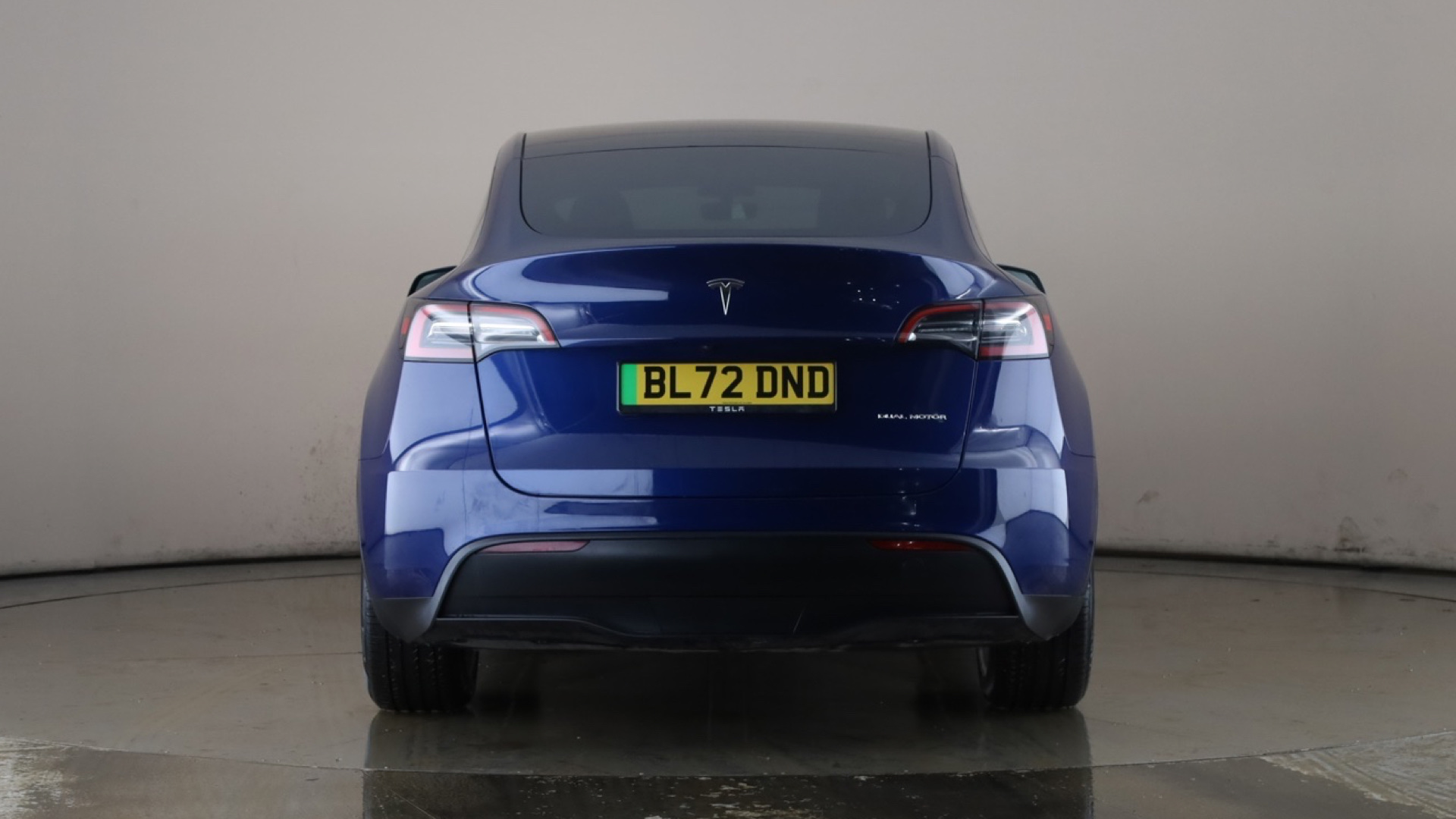 4049523 Long Range AWD 5dr Auto