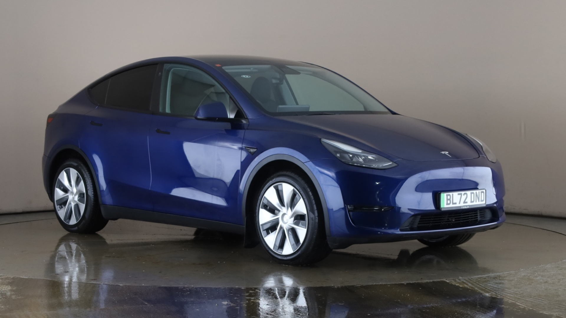 4049523 Long Range AWD 5dr Auto