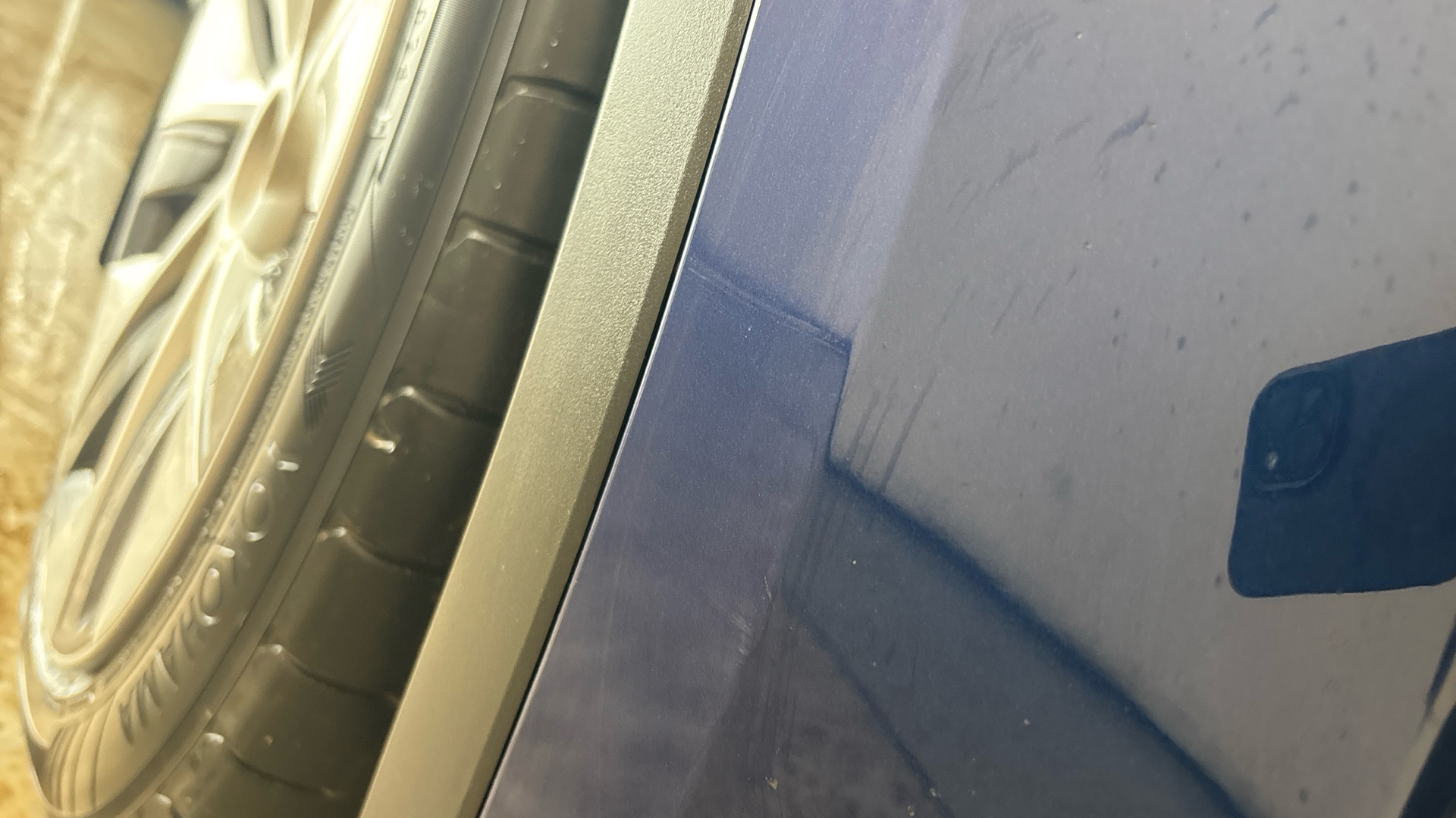 4049523 Long Range AWD 5dr Auto