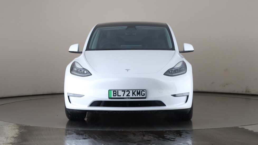 TESLA MODEL Y Image 8