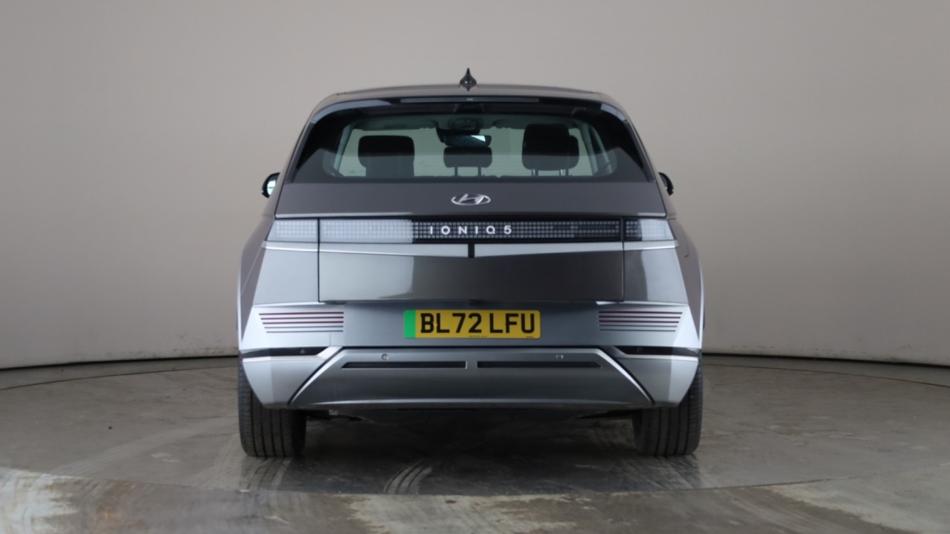 4020612 160kW Premium 73 kWh 5dr Auto