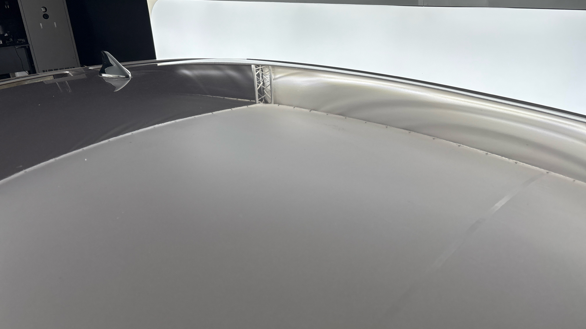 4020612 160kW Premium 73 kWh 5dr Auto