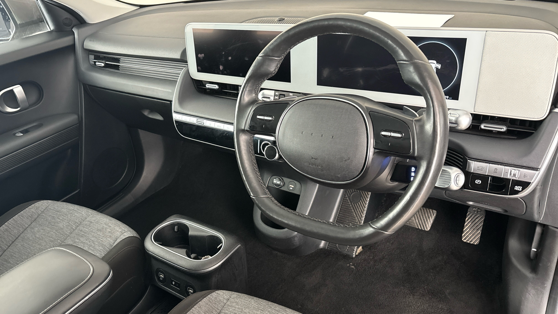 4020612 160kW Premium 73 kWh 5dr Auto