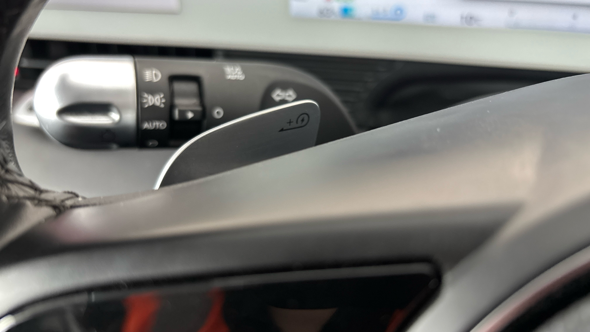 4020612 160kW Premium 73 kWh 5dr Auto