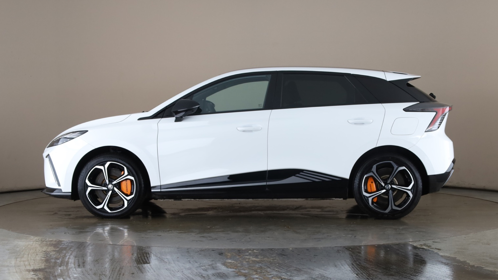 4027762 320kW EV XPOWER 64kWh 5dr Auto