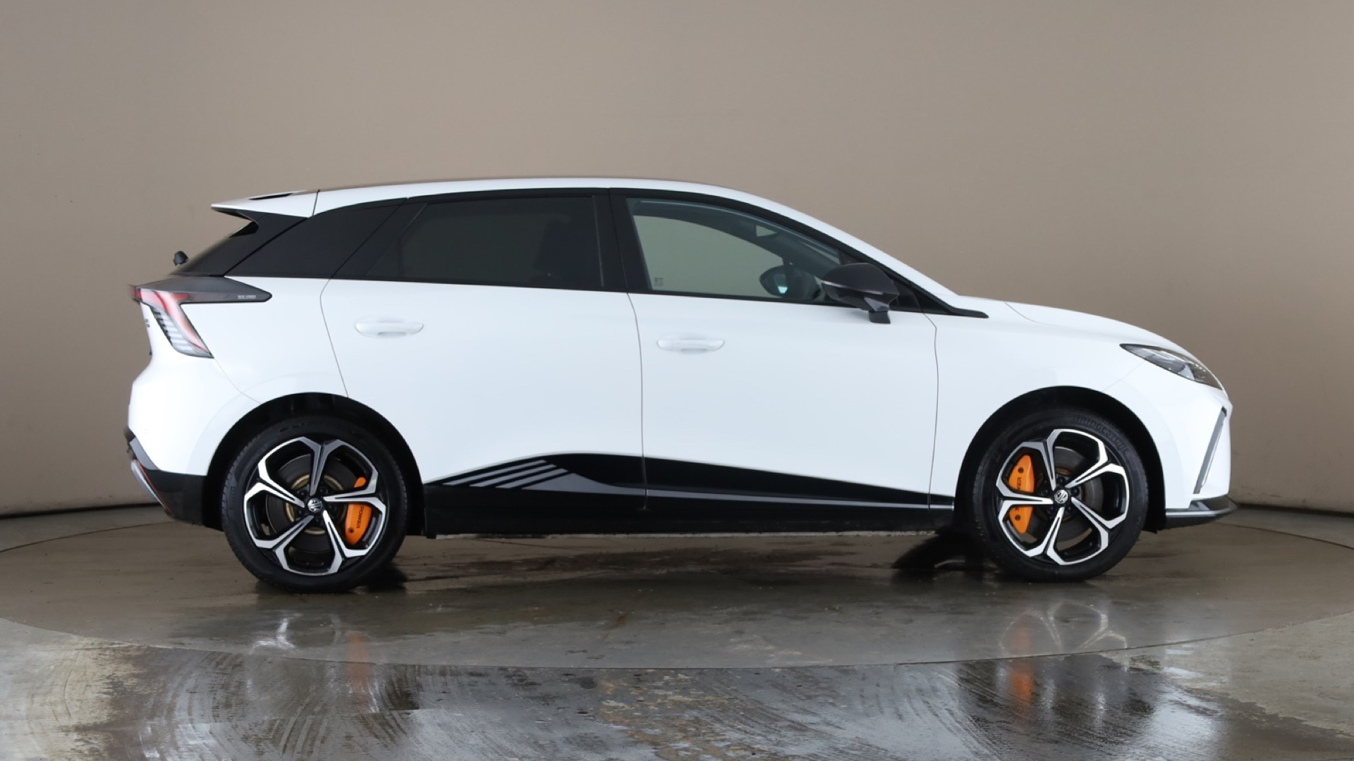 4027762 320kW EV XPOWER 64kWh 5dr Auto