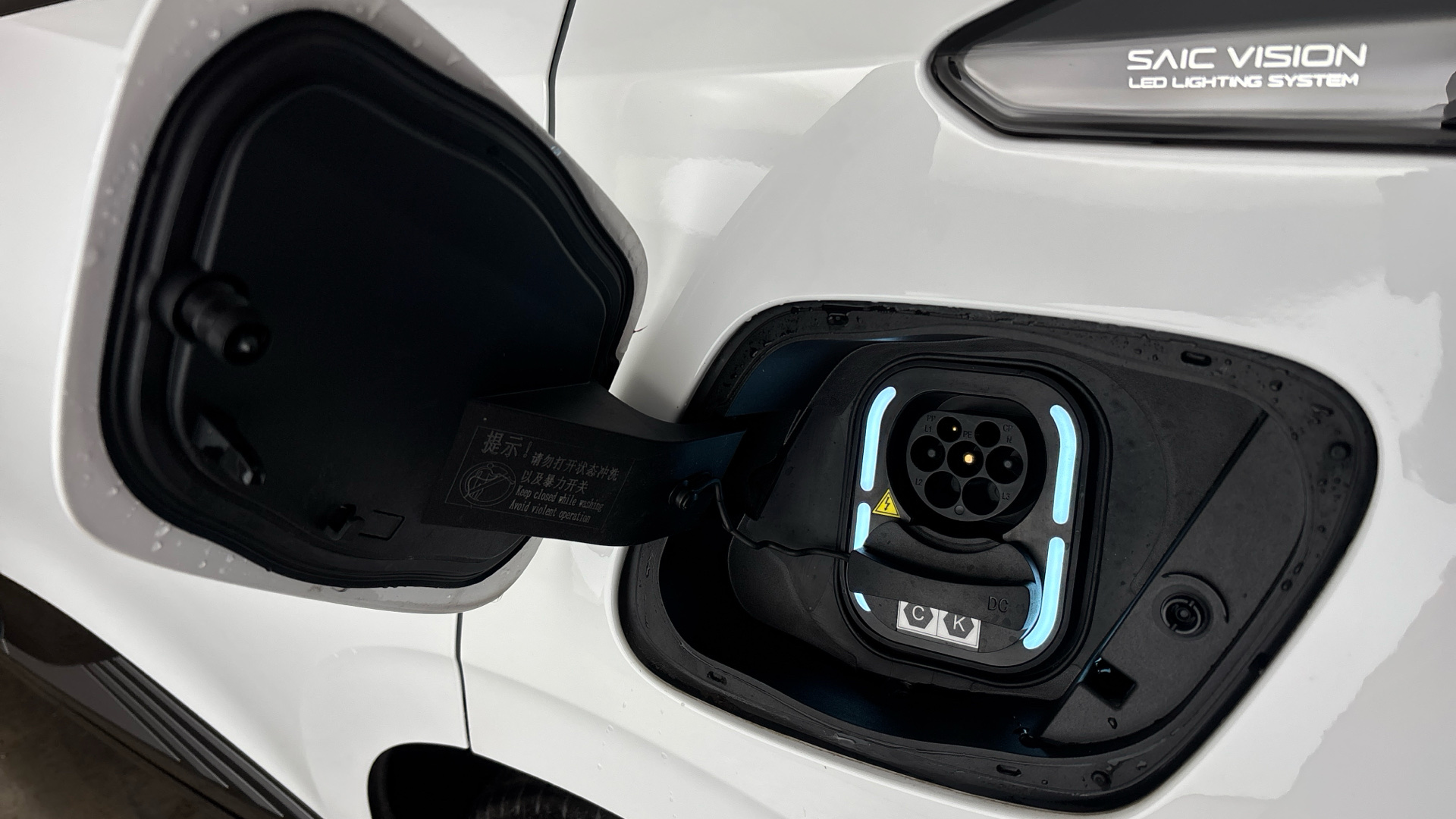 4027762 320kW EV XPOWER 64kWh 5dr Auto