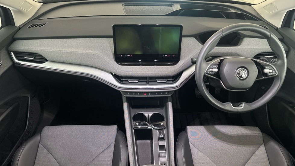 SKODA ENYAQ Image 11