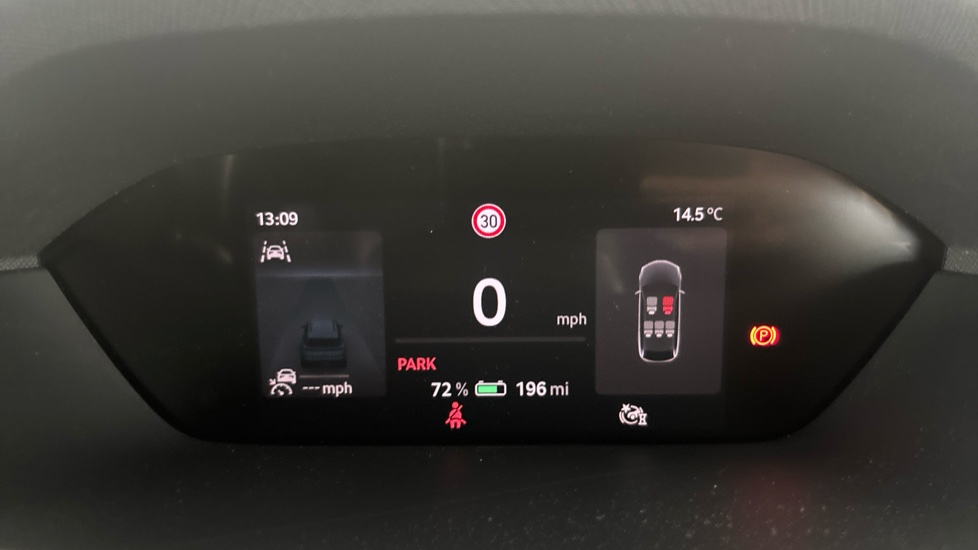 SKODA ENYAQ Image 13