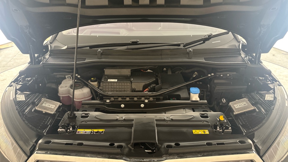 SKODA ENYAQ Image 16
