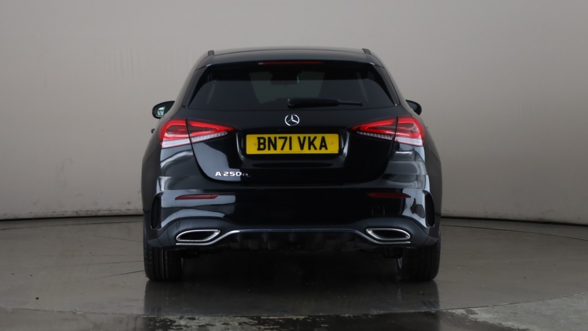 4020627 A250e AMG Line 5dr Auto