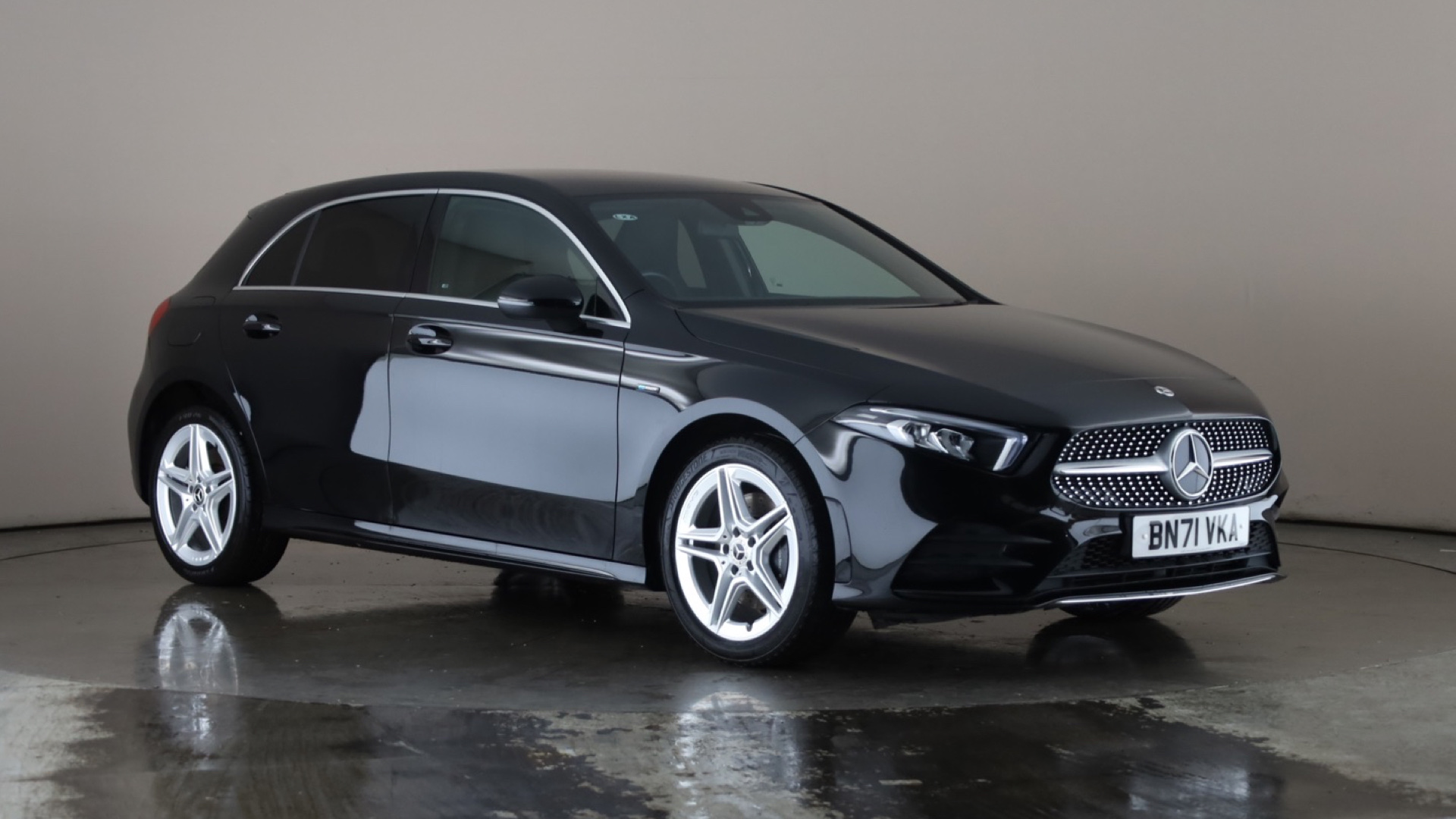 4020627 A250e AMG Line 5dr Auto