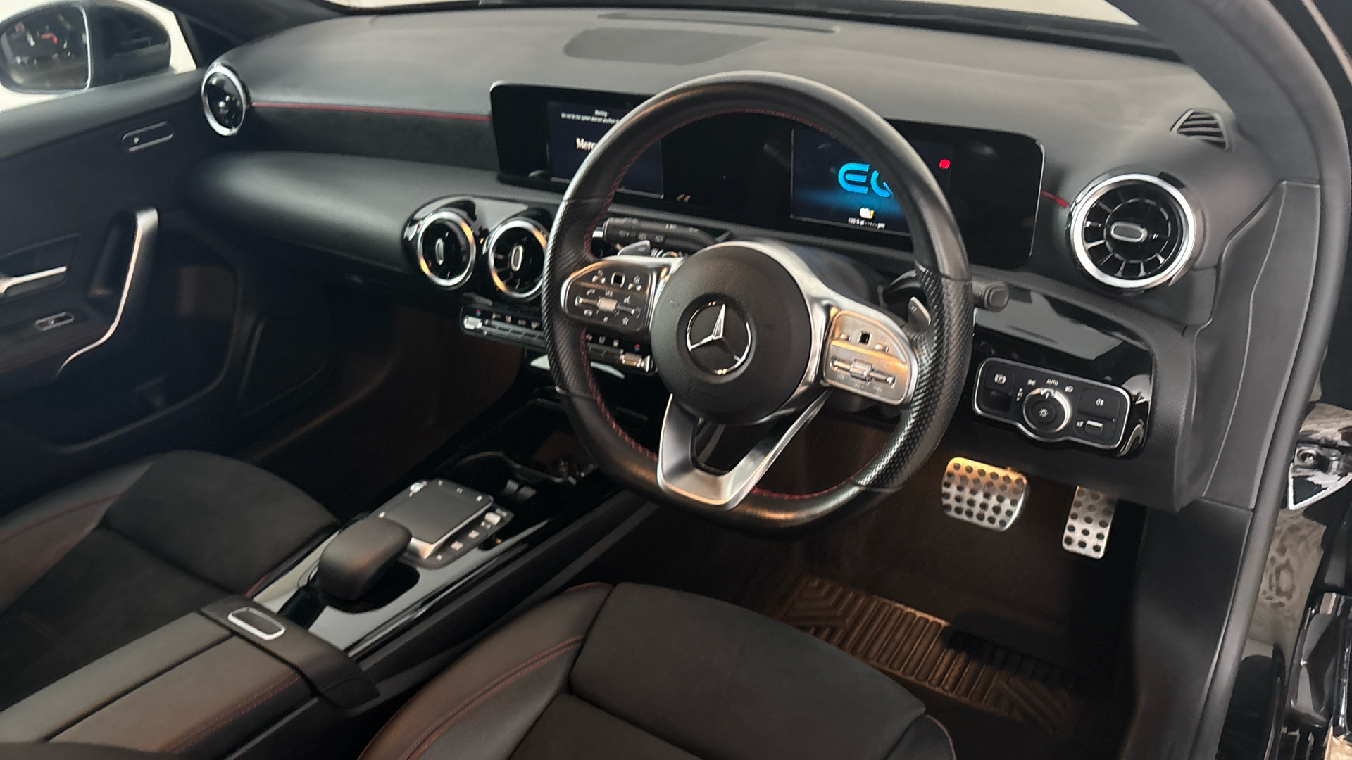 4020627 A250e AMG Line 5dr Auto