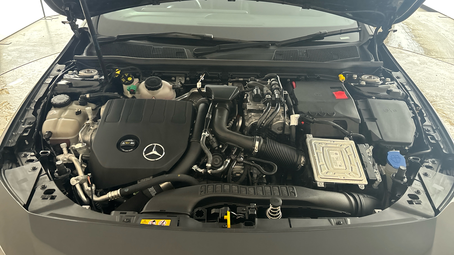 4020627 A250e AMG Line 5dr Auto