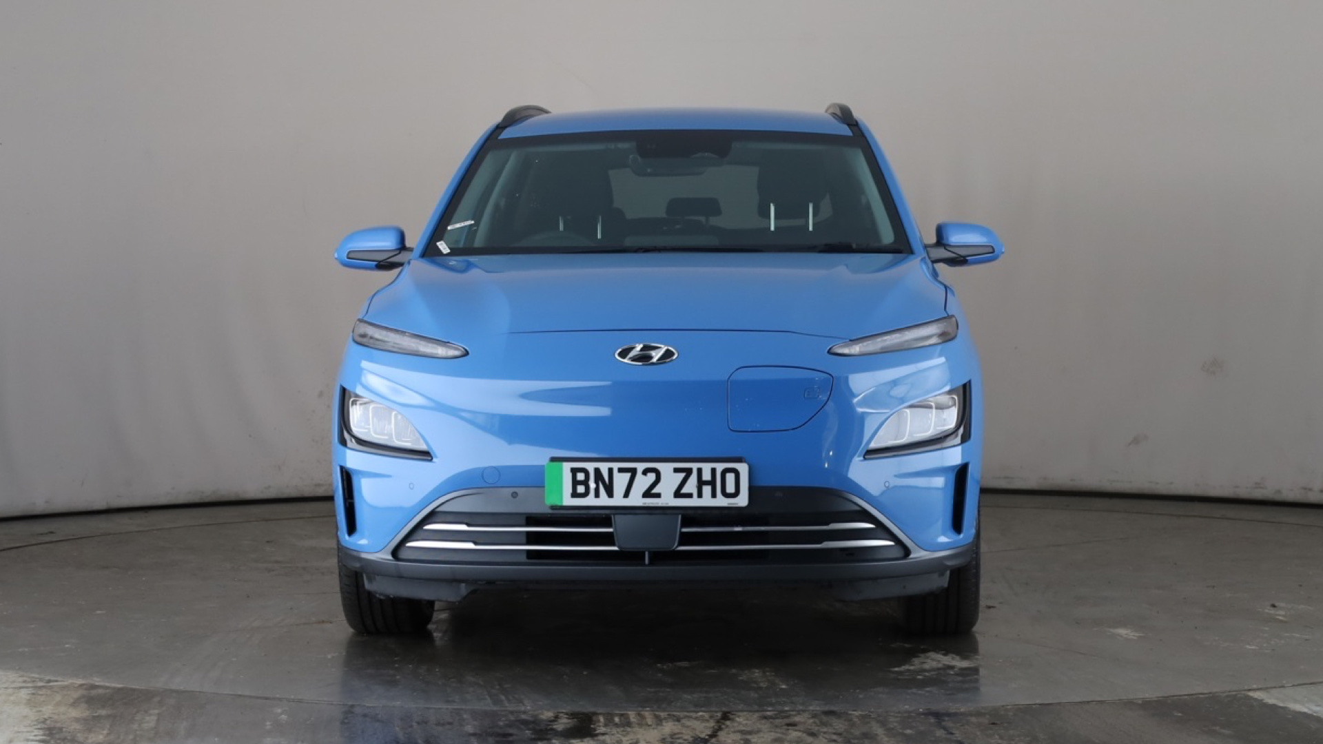 4049074 150kW Premium 64kWh 5dr Auto