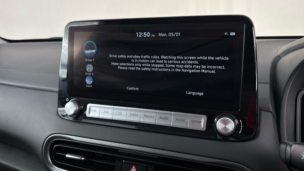 HYUNDAI KONA Image 12