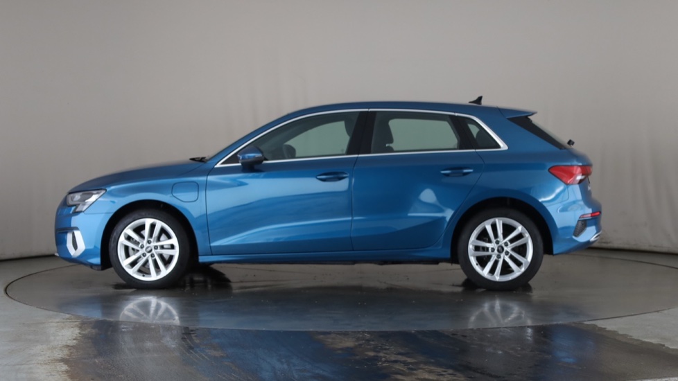 AUDI A3 Image 2