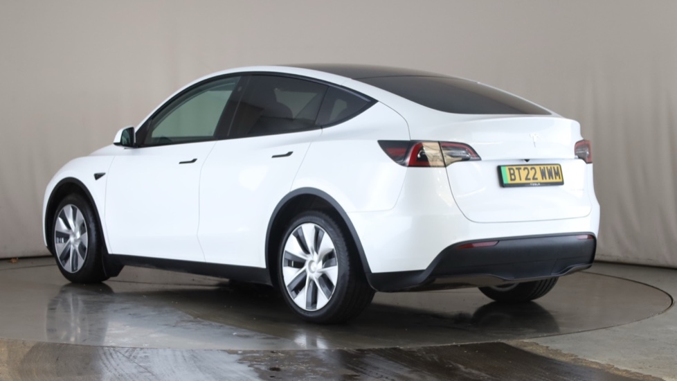 TESLA MODEL Y Image 3