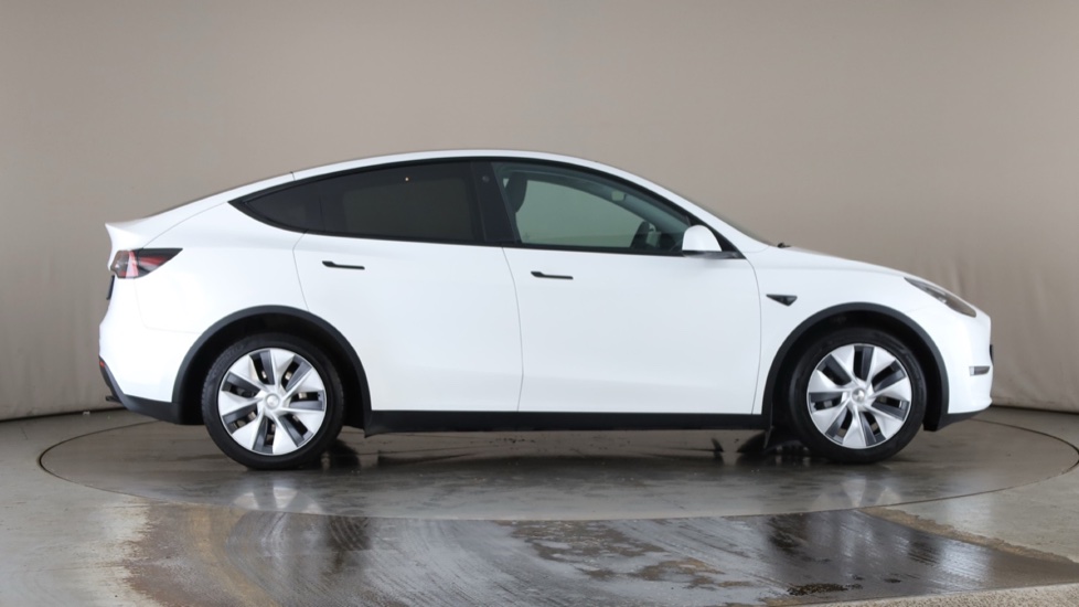 TESLA MODEL Y Image 6