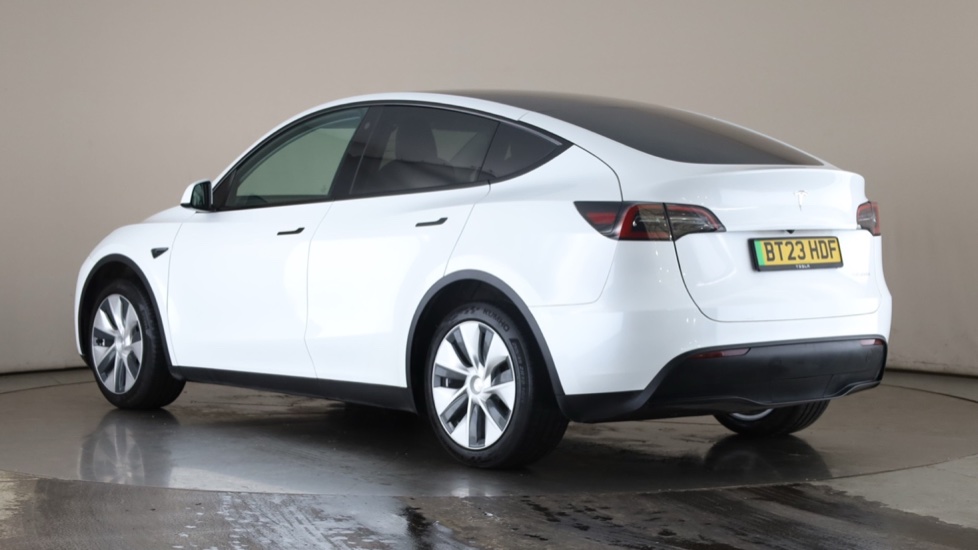 TESLA MODEL Y Image 3