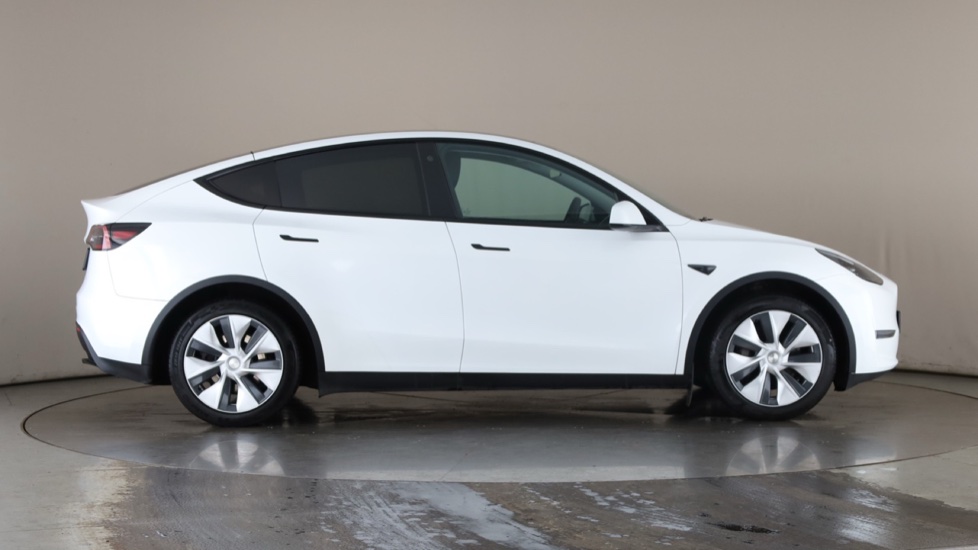 TESLA MODEL Y Image 6
