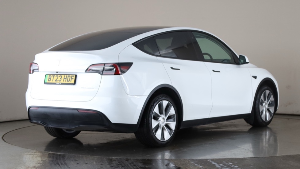 TESLA MODEL Y Image 5