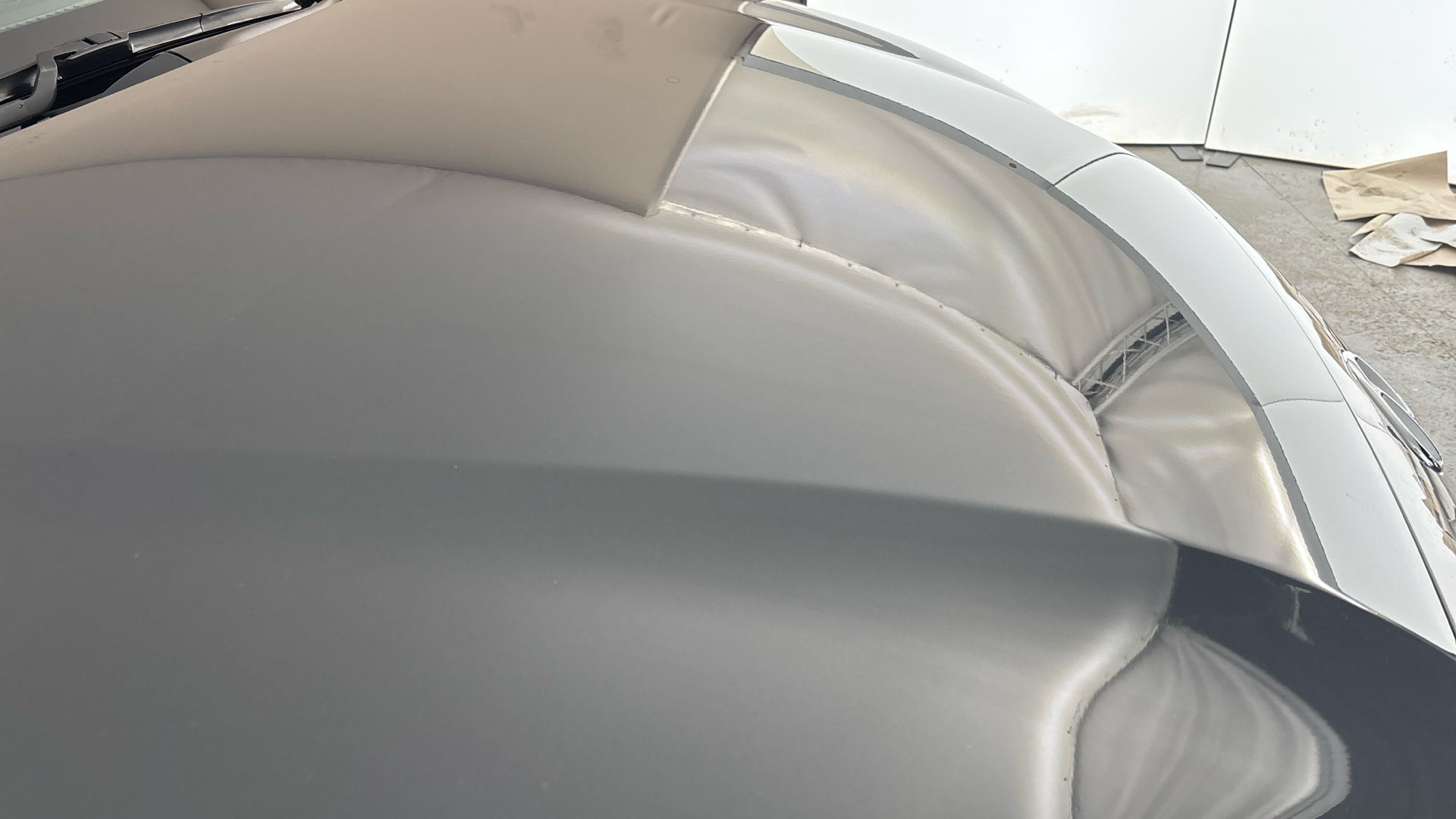 4058252 150kW Premium 64kWh 5dr Auto