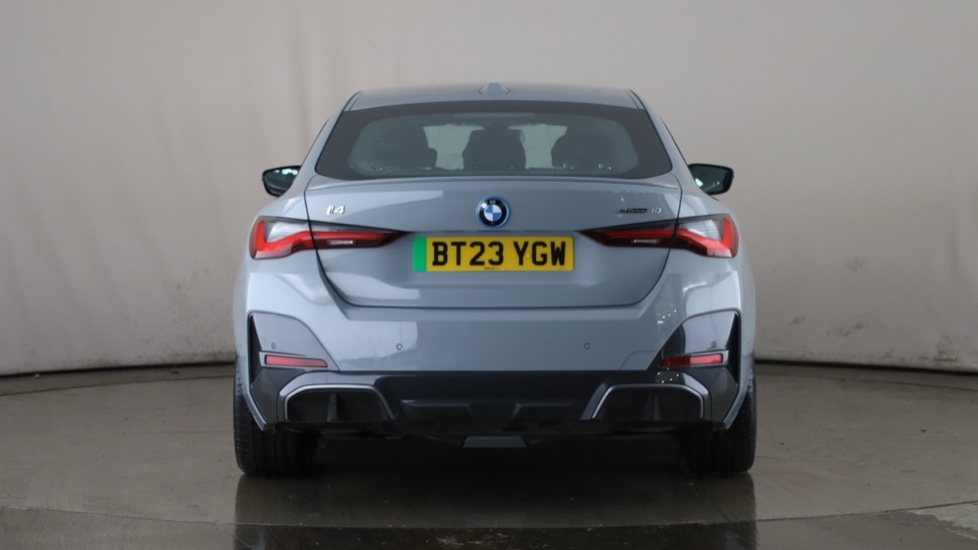 BMW I4 Image 4