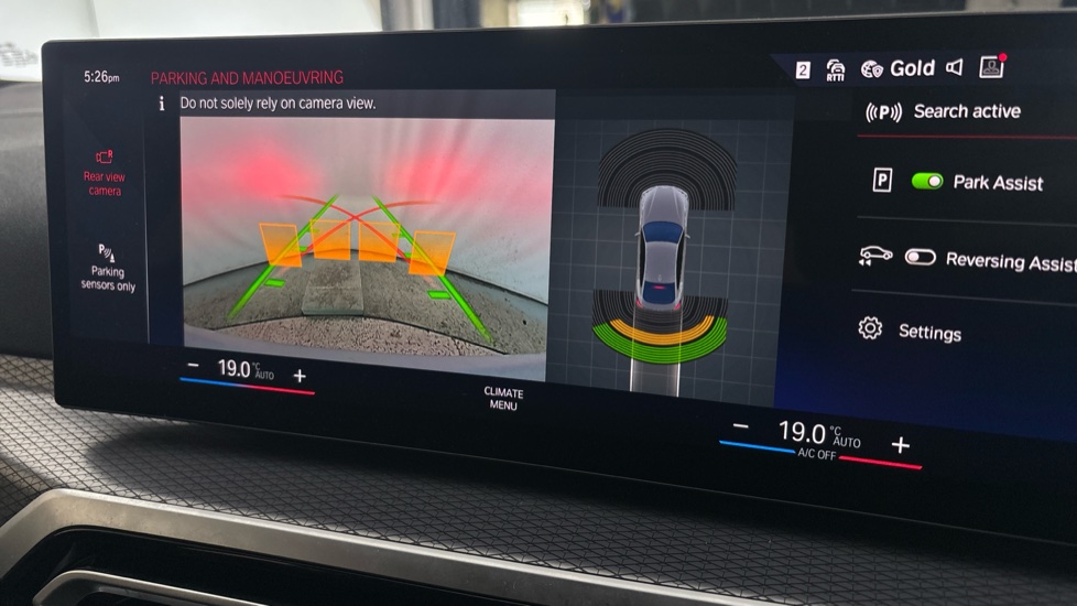 BMW I4 reverse camera