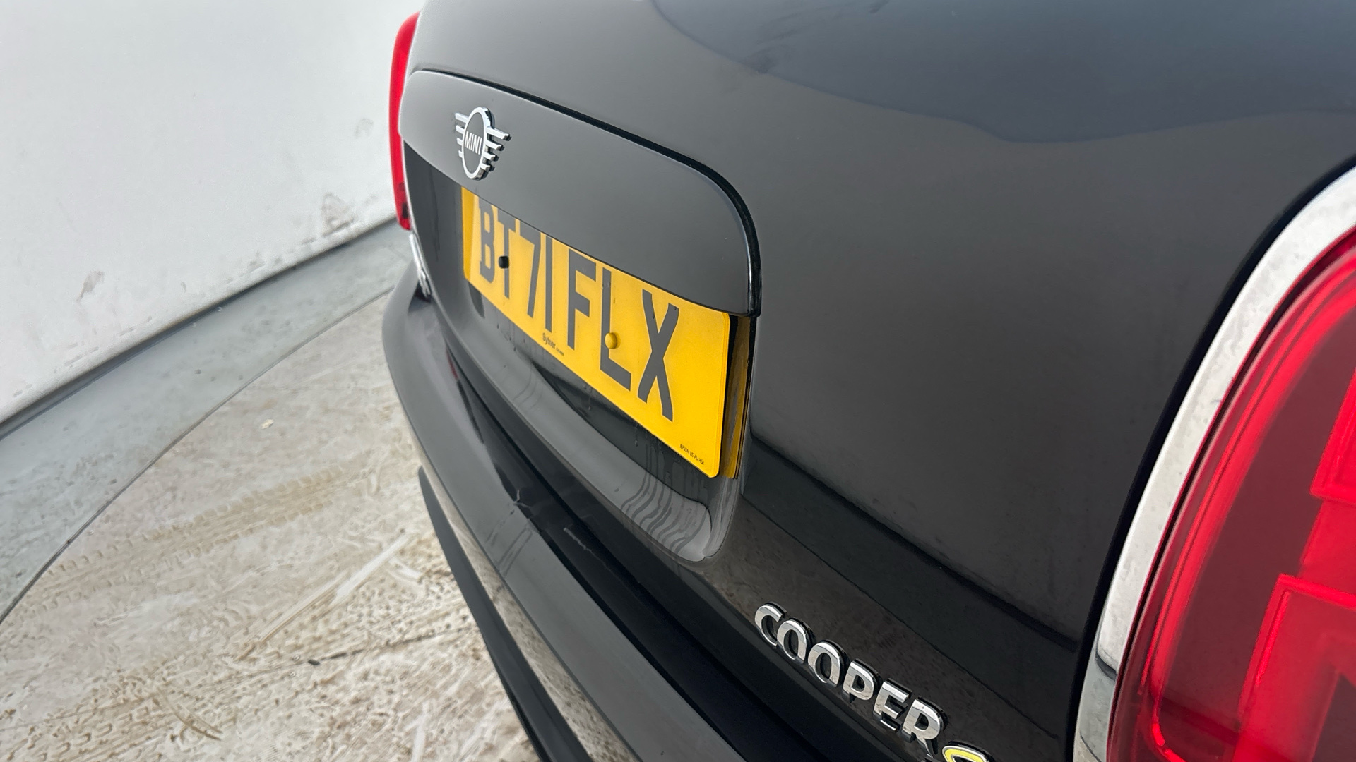 4060121 135kW Cooper S Level 2 33kWh 3dr Auto