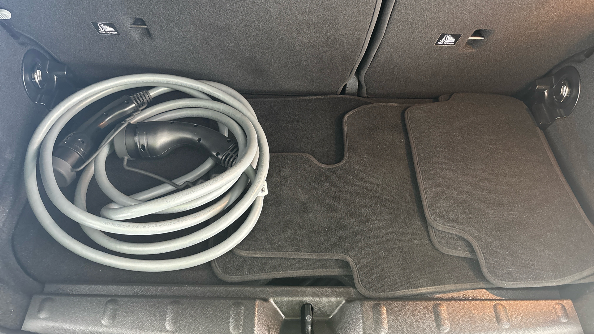 4060121 135kW Cooper S Level 2 33kWh 3dr Auto