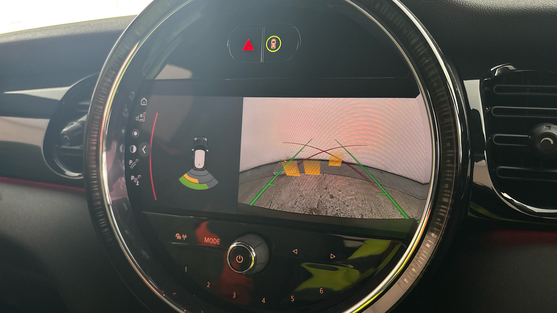 4060121 135kW Cooper S Level 2 33kWh 3dr Auto