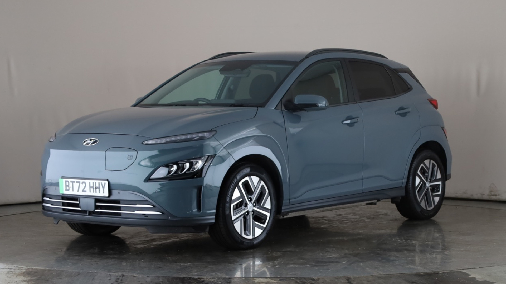 150kW Premium 64kWh 5dr Auto [2023]