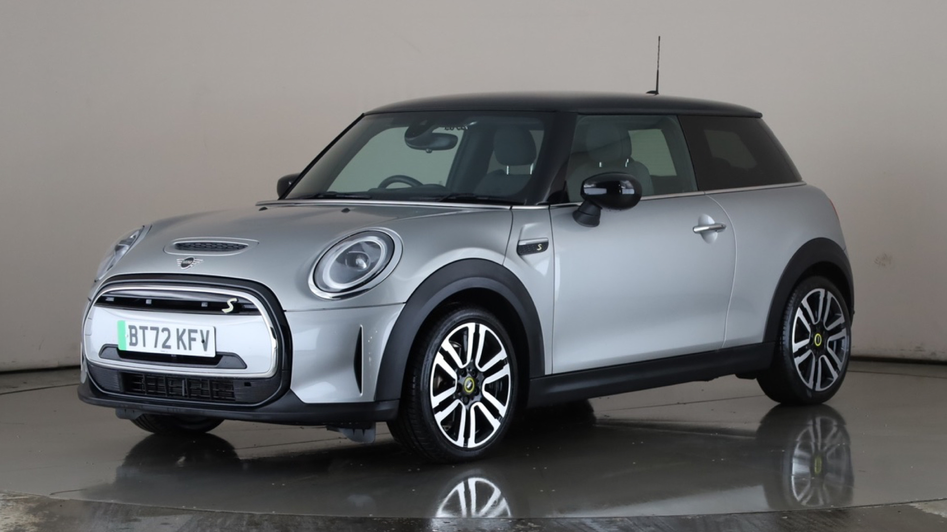 Mini Hatchback Electric 135kW Cooper S Level 2 33kWh 3dr Auto