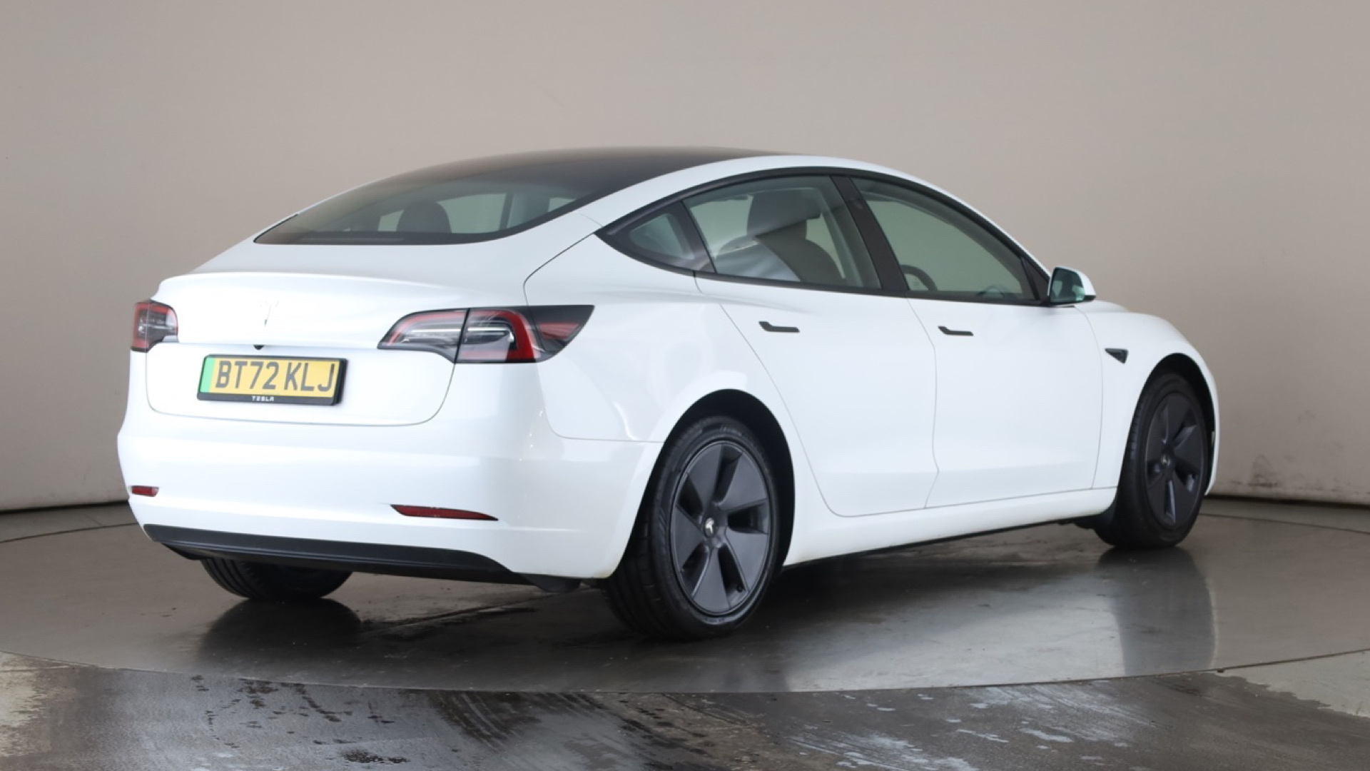 TESLA MODEL 3 MODEL 3 SALOON RWD 4dr Auto