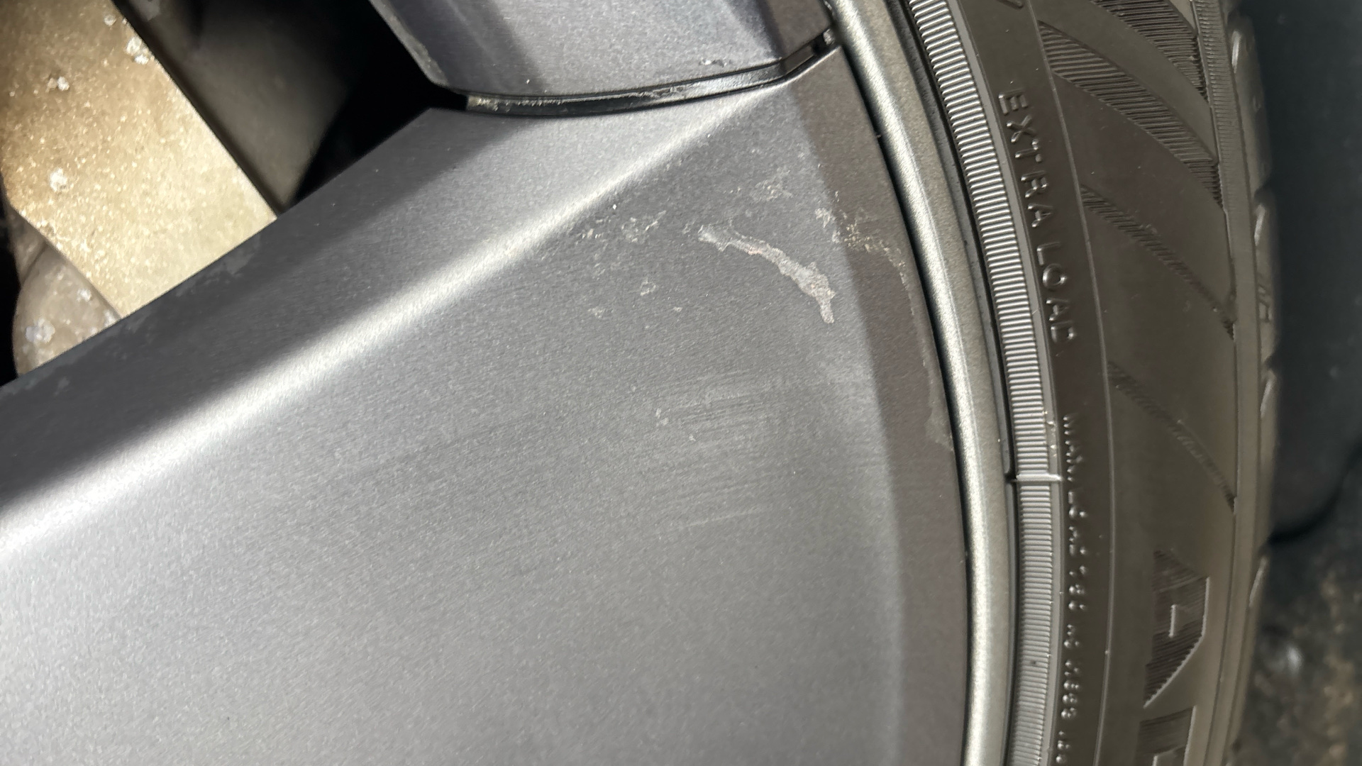 TESLA MODEL 3 MODEL 3 SALOON RWD 4dr Auto