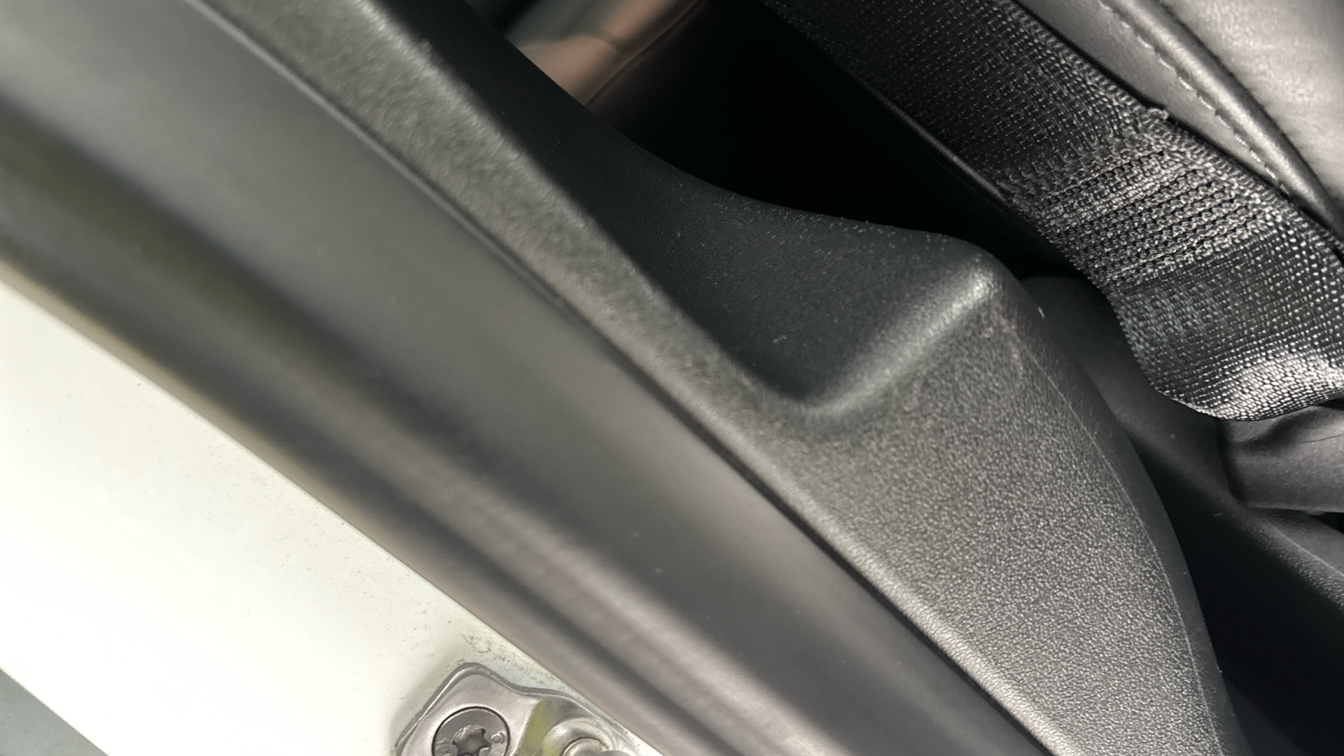 TESLA MODEL 3 MODEL 3 SALOON RWD 4dr Auto