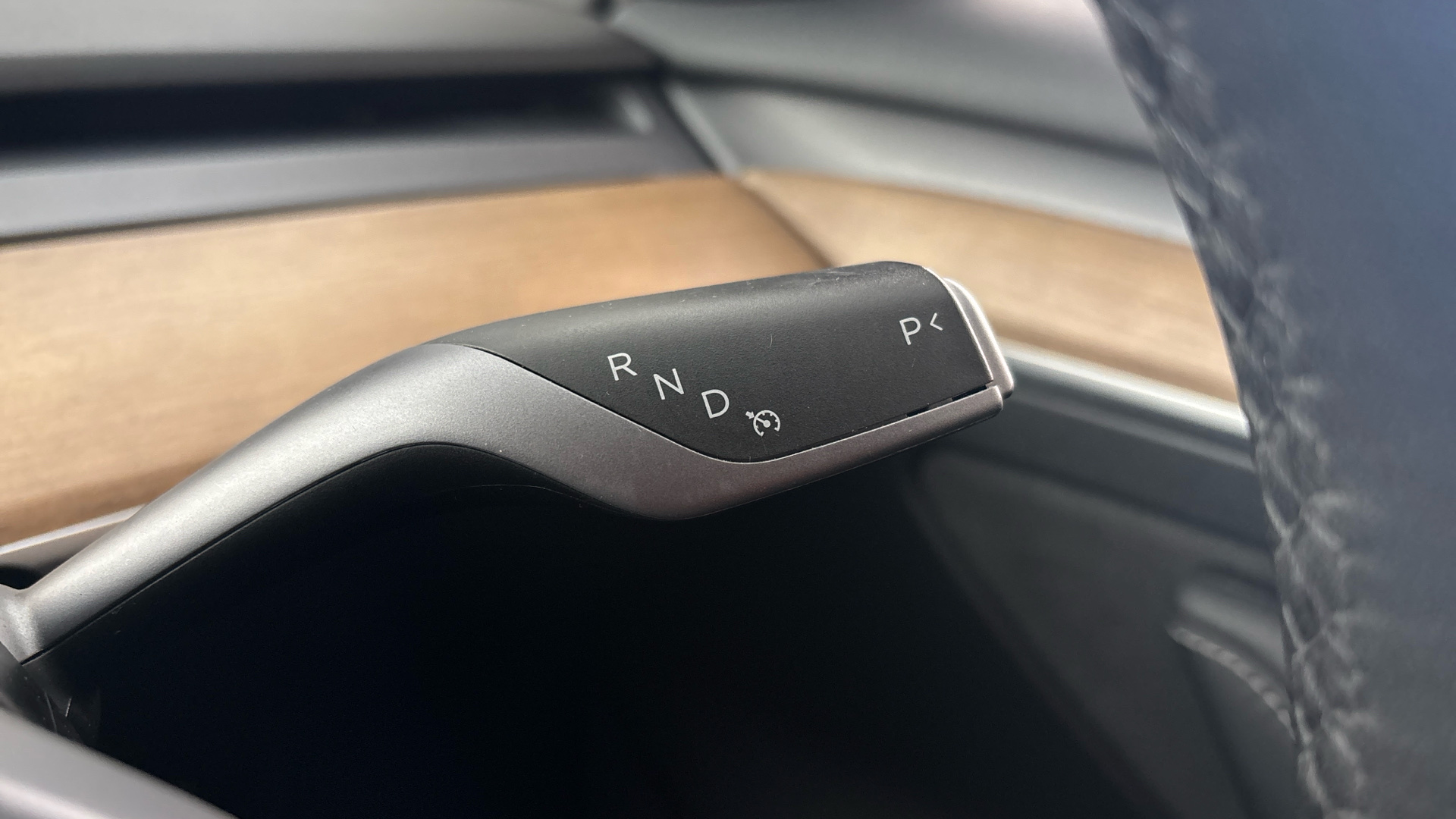 TESLA MODEL 3 MODEL 3 SALOON RWD 4dr Auto