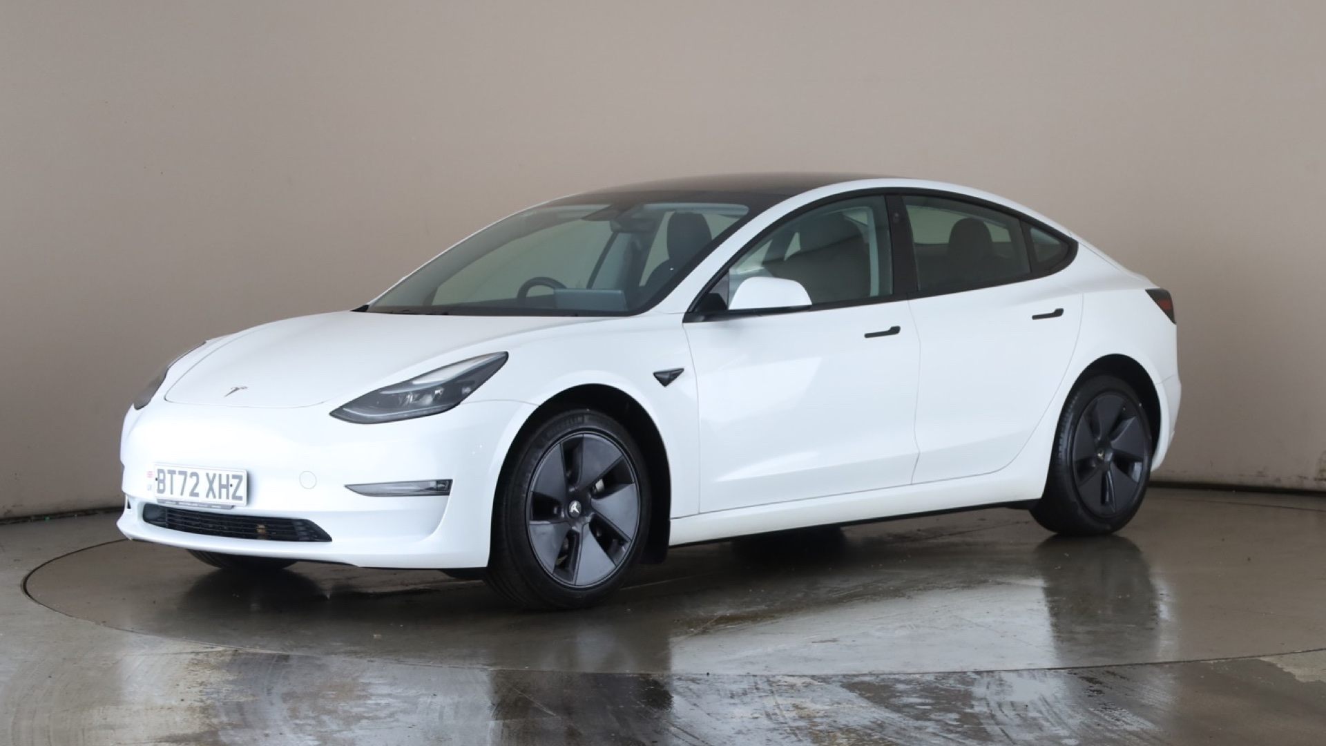 Tesla Model 3 Saloon Long Range AWD 4dr Auto