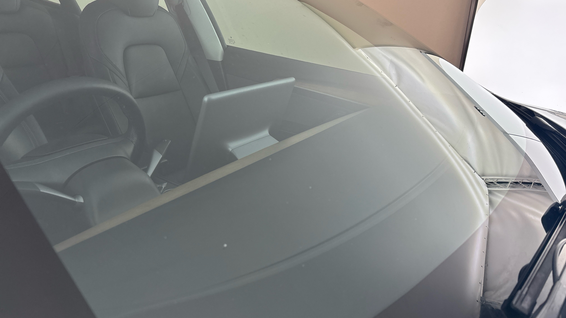 4027641 Long Range AWD 4dr Auto