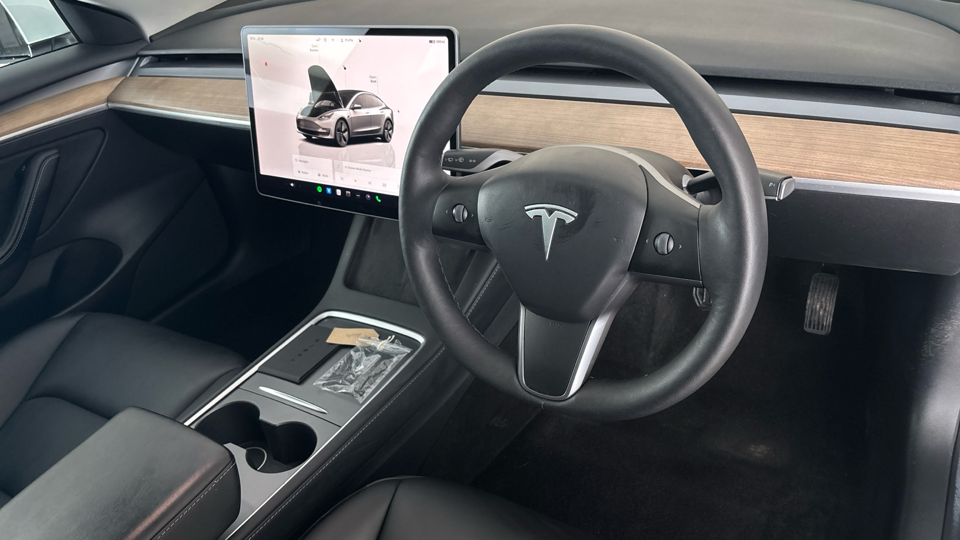 4027641 Long Range AWD 4dr Auto