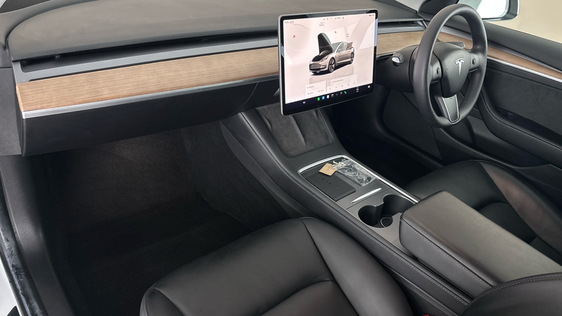 4027641 Long Range AWD 4dr Auto