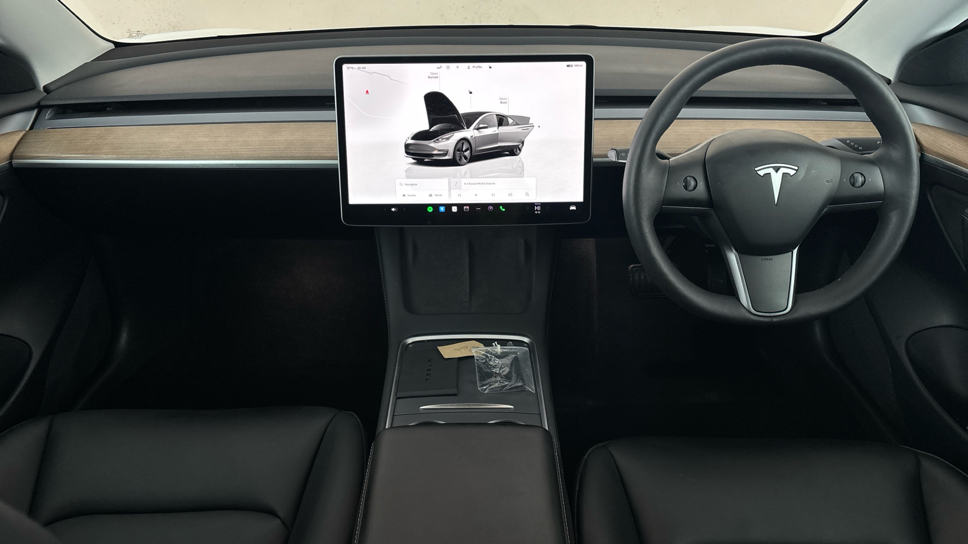 4027641 Long Range AWD 4dr Auto