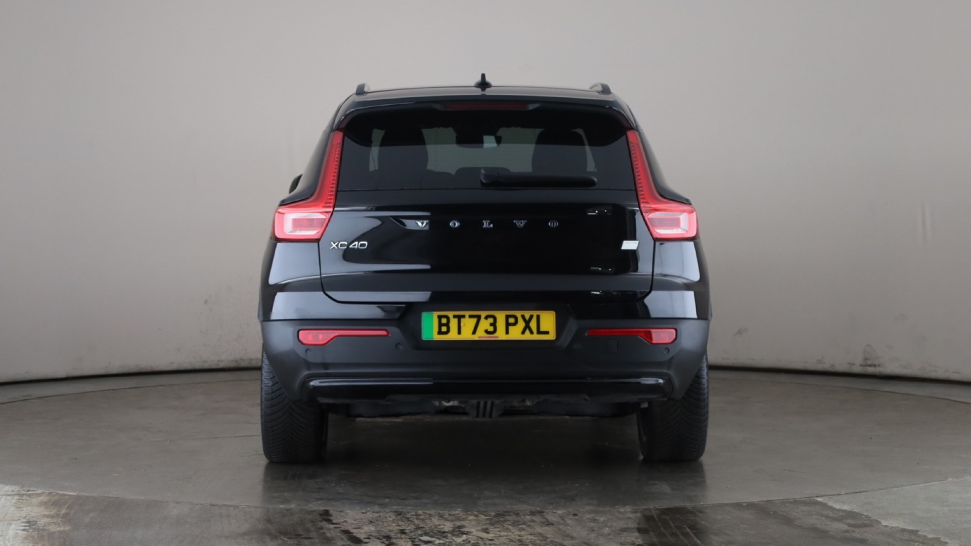 4027760 175kW Recharge Core 69kWh 5dr Auto