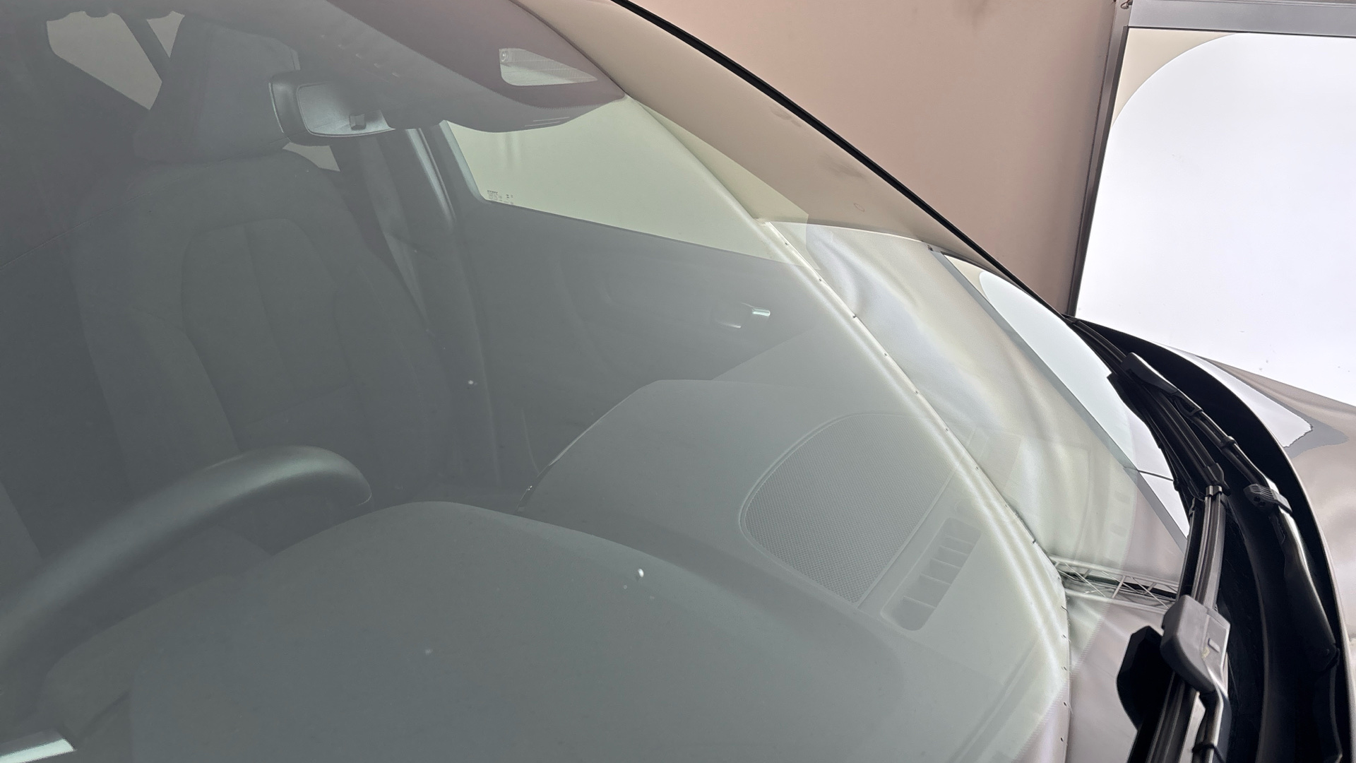 4027760 175kW Recharge Core 69kWh 5dr Auto